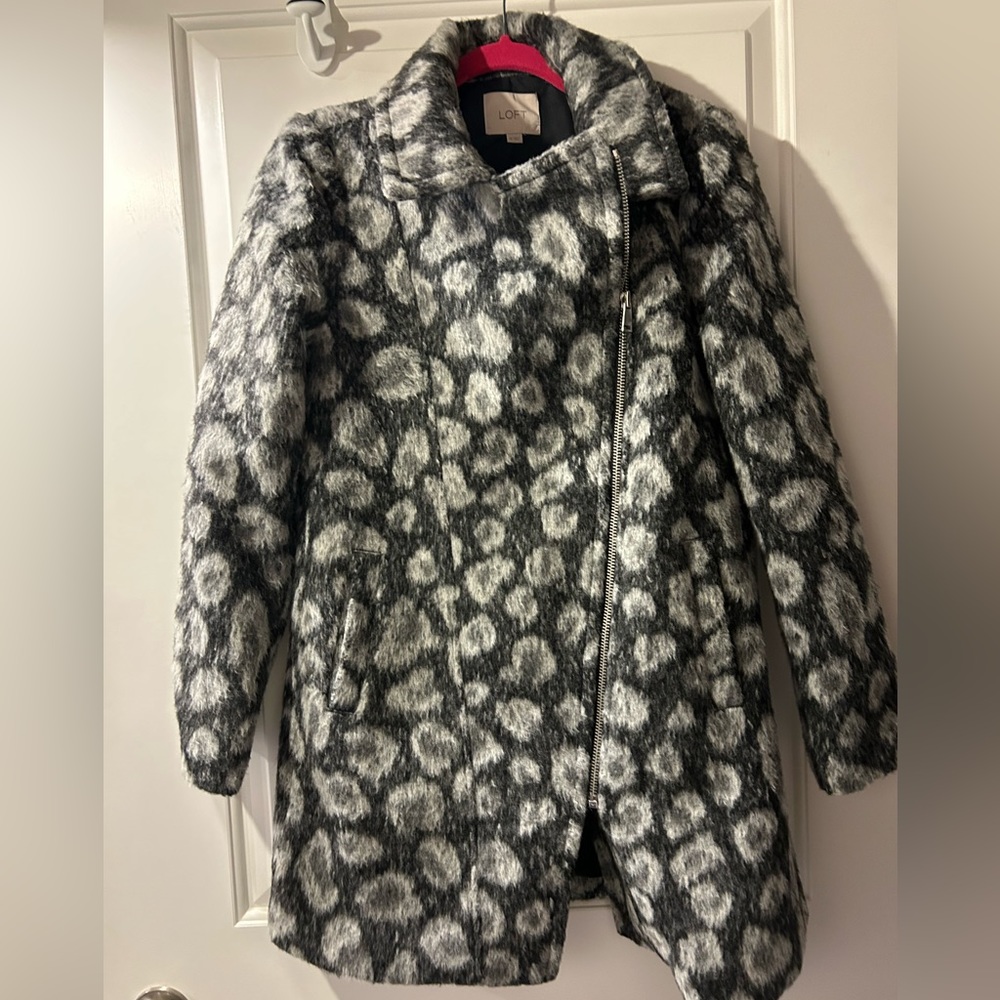 Loft grey Leopard peacoat